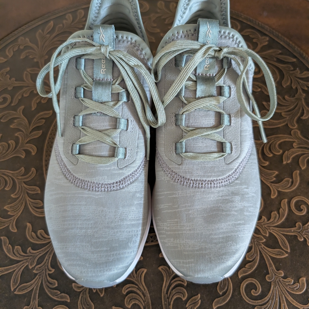 Reebok Women's Daily Fit DMX Walking Shoes NWOT